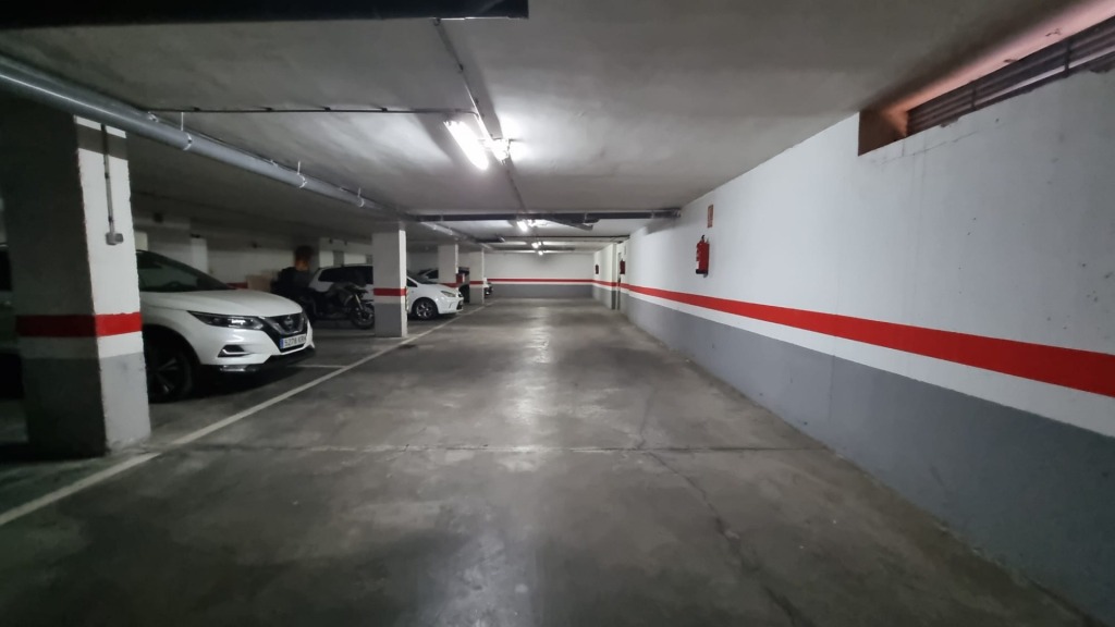 Amplio y Moderno Piso en Roquetas de Mar - Las Salinas por s - foto 27