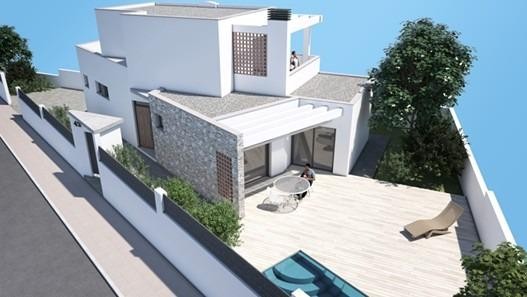 SOLAR JUNTO A CLUB DE TENIS DE HUERCAL DE ALMERIA