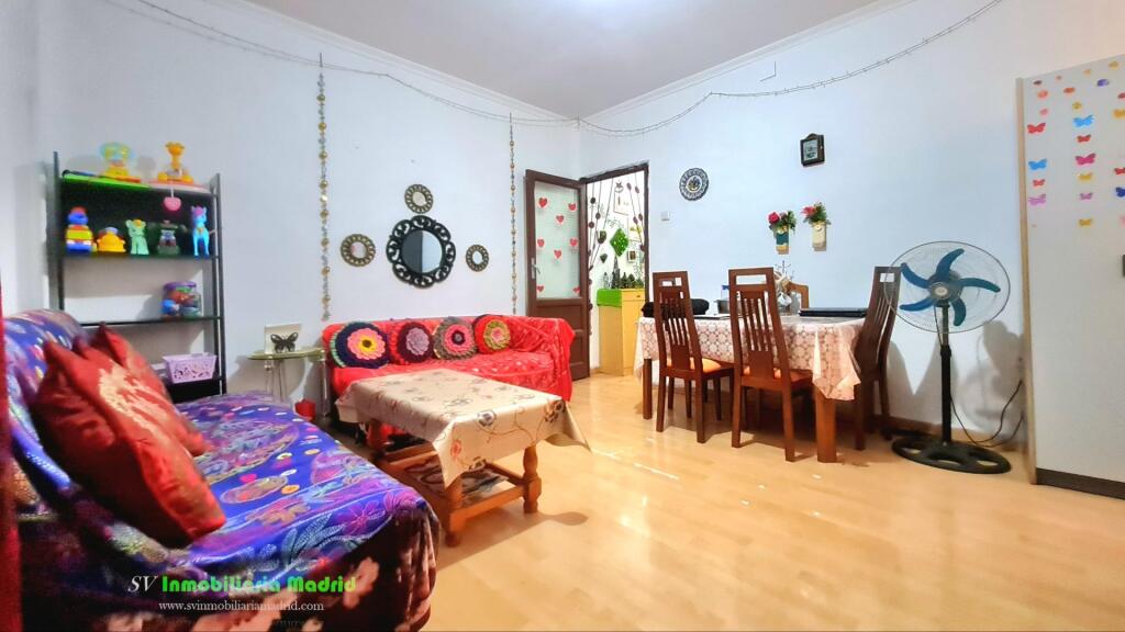 PISO DE CUATRO DORMITORIOS EN MADRID CENTRO - foto 3