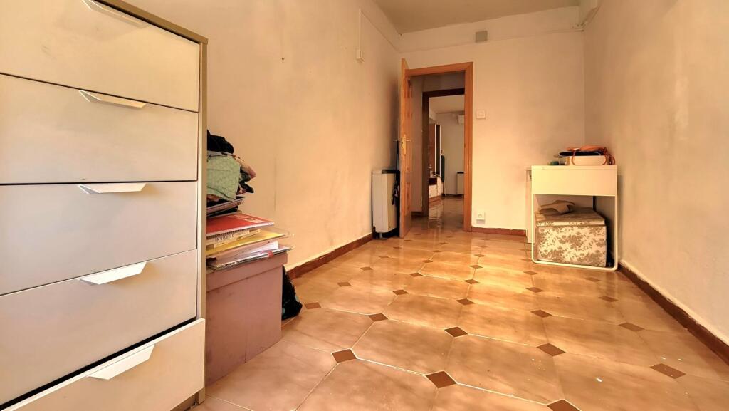 PISO DE CUATRO DORMITORIOS, EXTERIOR, LUMINOSO CON TERRAZA - foto 25