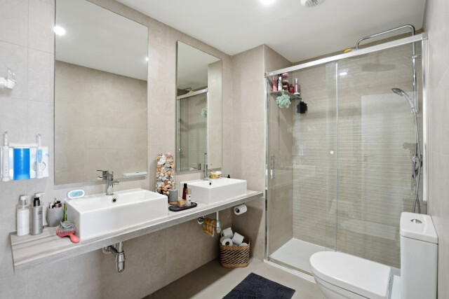 Apartamento en Venta en Benalmadena Málaga - foto 16