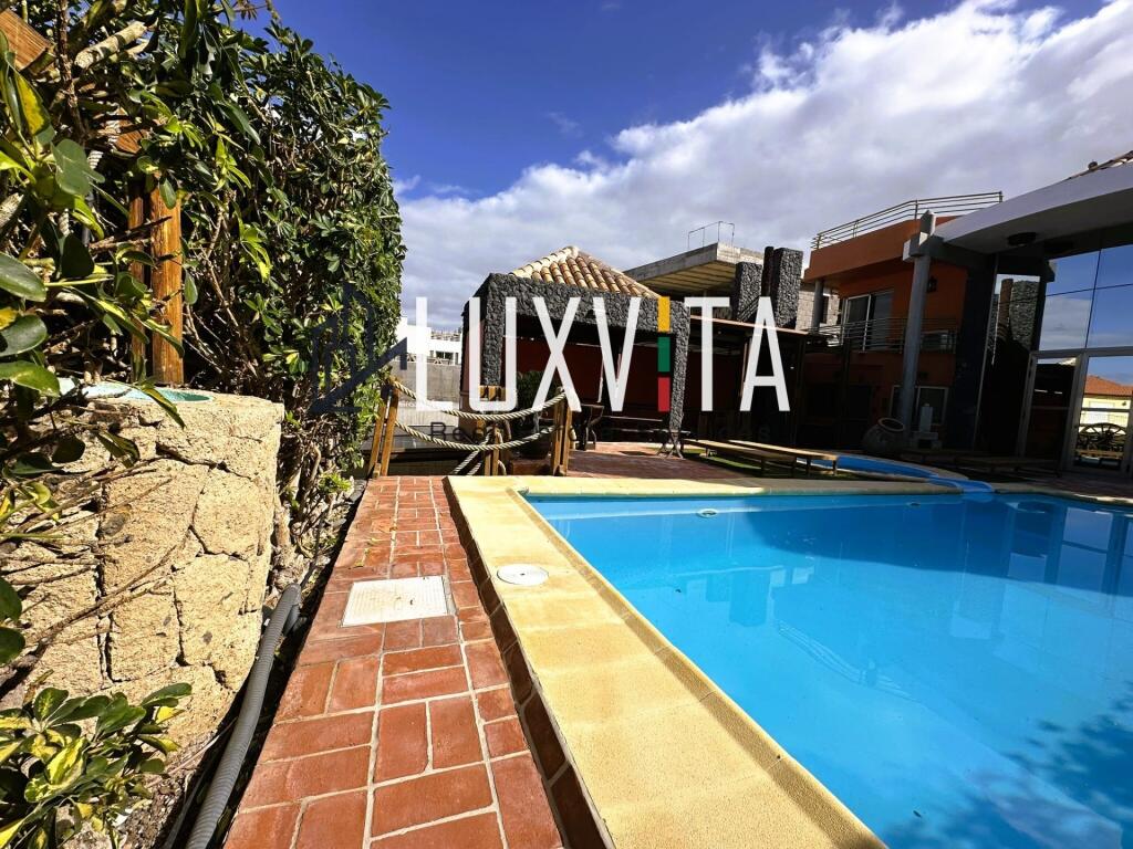 Exclusiva villa de lujo en El Madroñal – Tu oasis privado en - foto 4