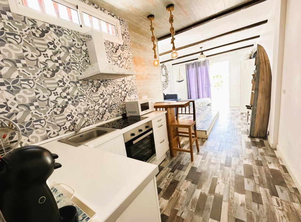 Encantador Estudio con Terraza y Vista al Mar en Torviscas - foto 6