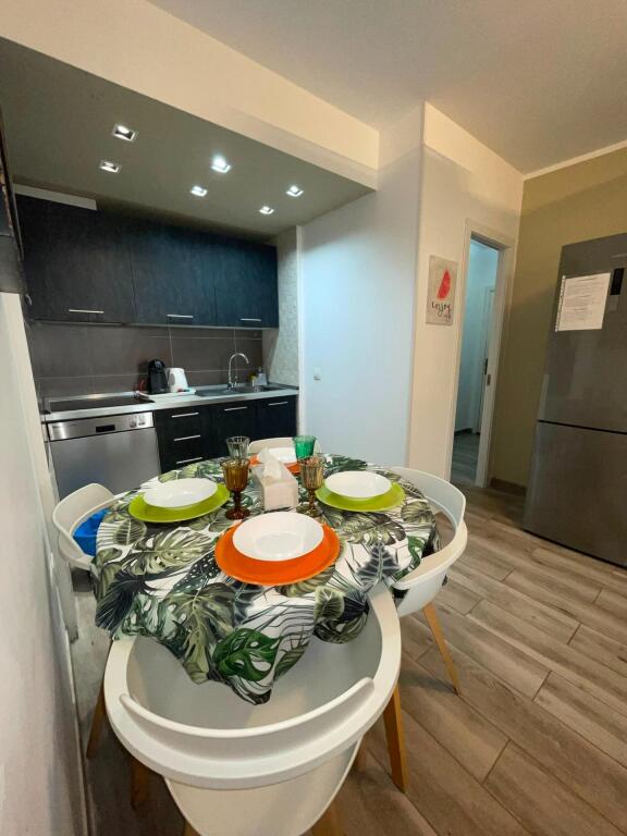 Piso Reformado de 2 habitaciones en Los Cristianos con Pisci - foto 20