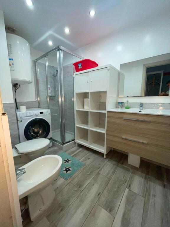 Piso Reformado de 2 habitaciones en Los Cristianos con Pisci - foto 28