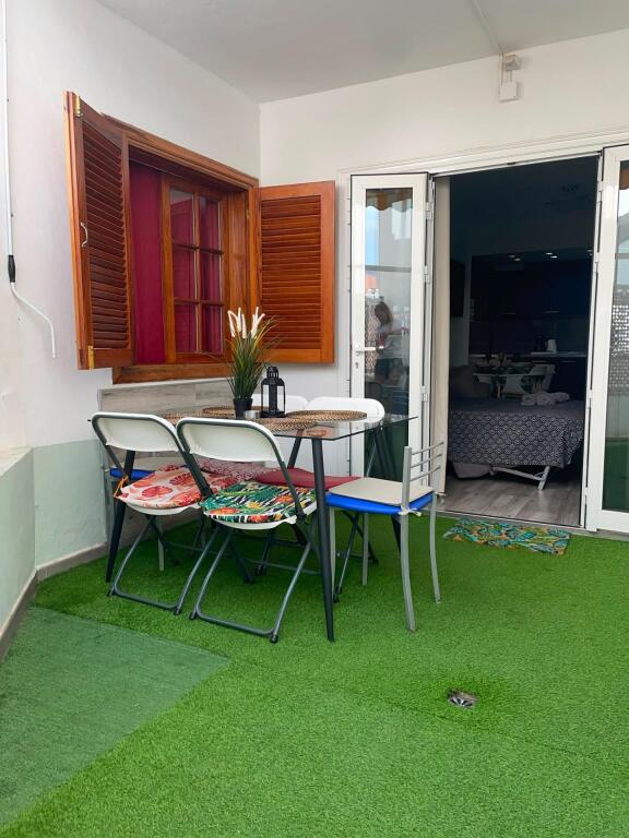 Piso Reformado de 2 habitaciones en Los Cristianos con Pisci - foto 43