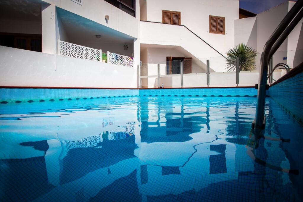 Piso Reformado de 2 habitaciones en Los Cristianos con Pisci - foto 44