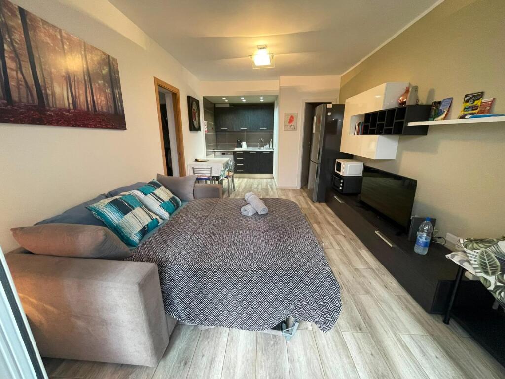 Piso Reformado de 2 habitaciones en Los Cristianos con Pisci - foto 10