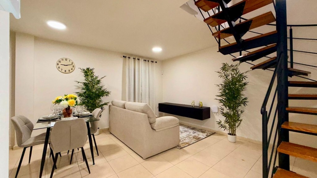 Exclusivo Adosado Reformado en Palm Mar, Arona - €650,000 - foto 3