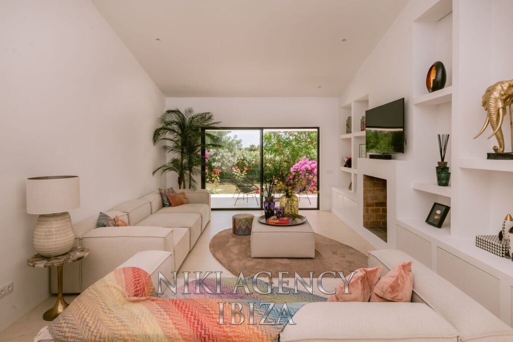 Casa-Chalet en Venta en Santa Eularia Des Riu Baleares - foto 11