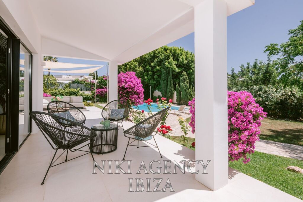 Casa-Chalet en Venta en Santa Eularia Des Riu Baleares - foto 7