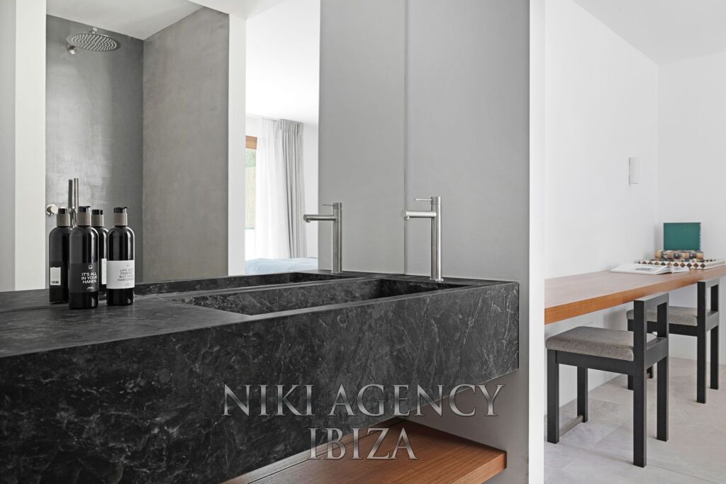 Casa-Chalet en Venta en Santa Eularia Des Riu Baleares - foto 24
