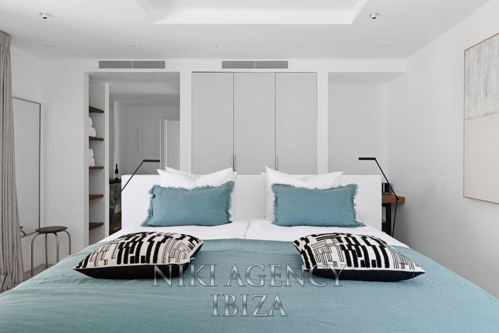 Casa-Chalet en Venta en Santa Eularia Des Riu Baleares - foto 29