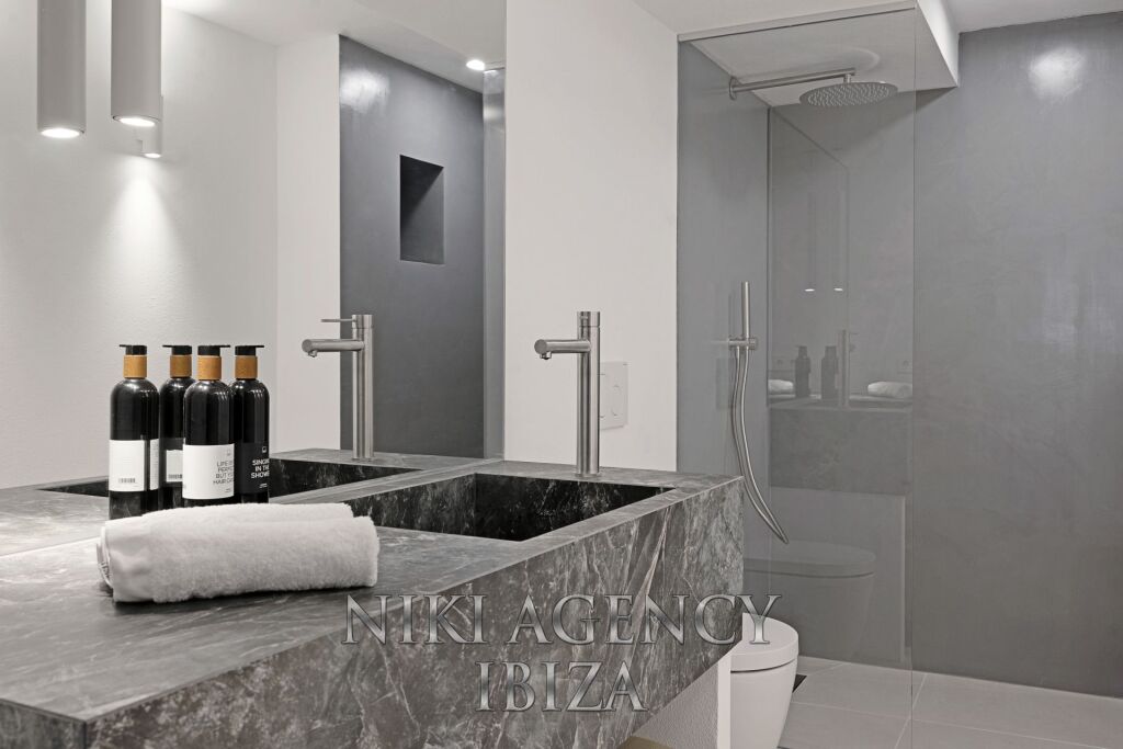 Casa-Chalet en Venta en Santa Eularia Des Riu Baleares - foto 40