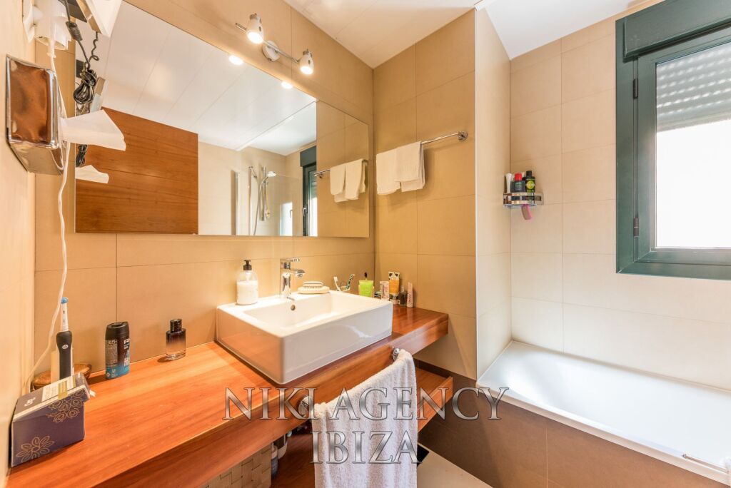 Casa-Chalet en Venta en Sant Josep De Sa Talaia Baleares - foto 24