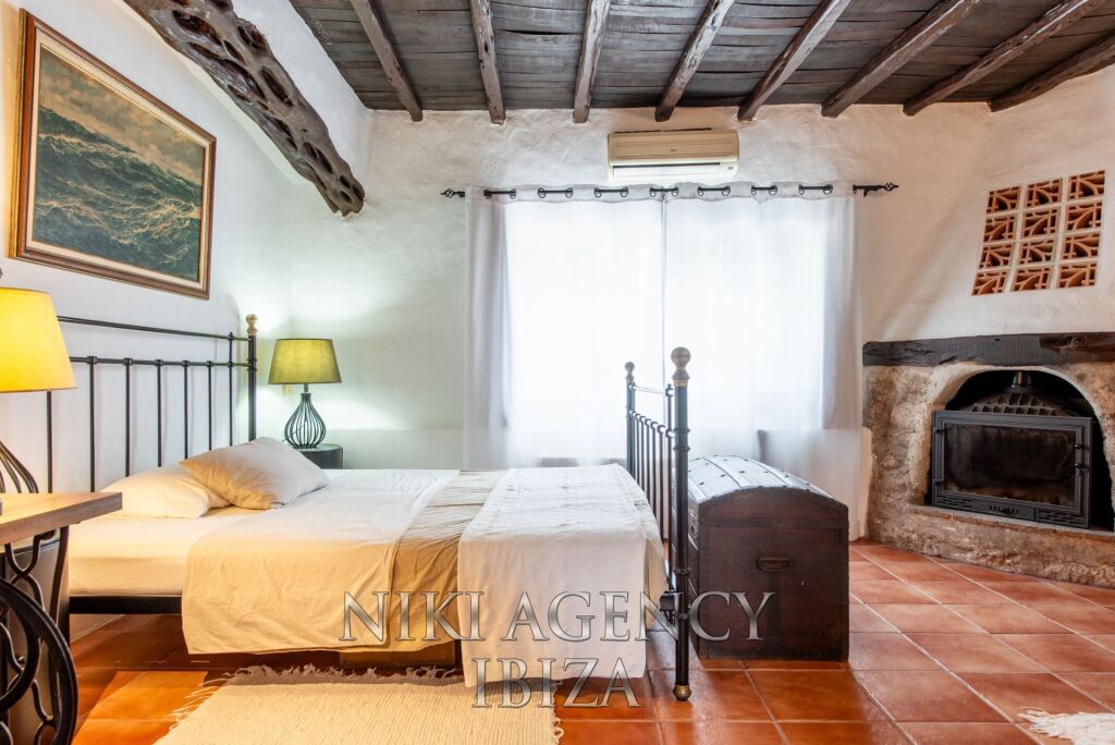 Casa de campo-Masía en Venta en Sant Joan De Labritja Balear - foto 25