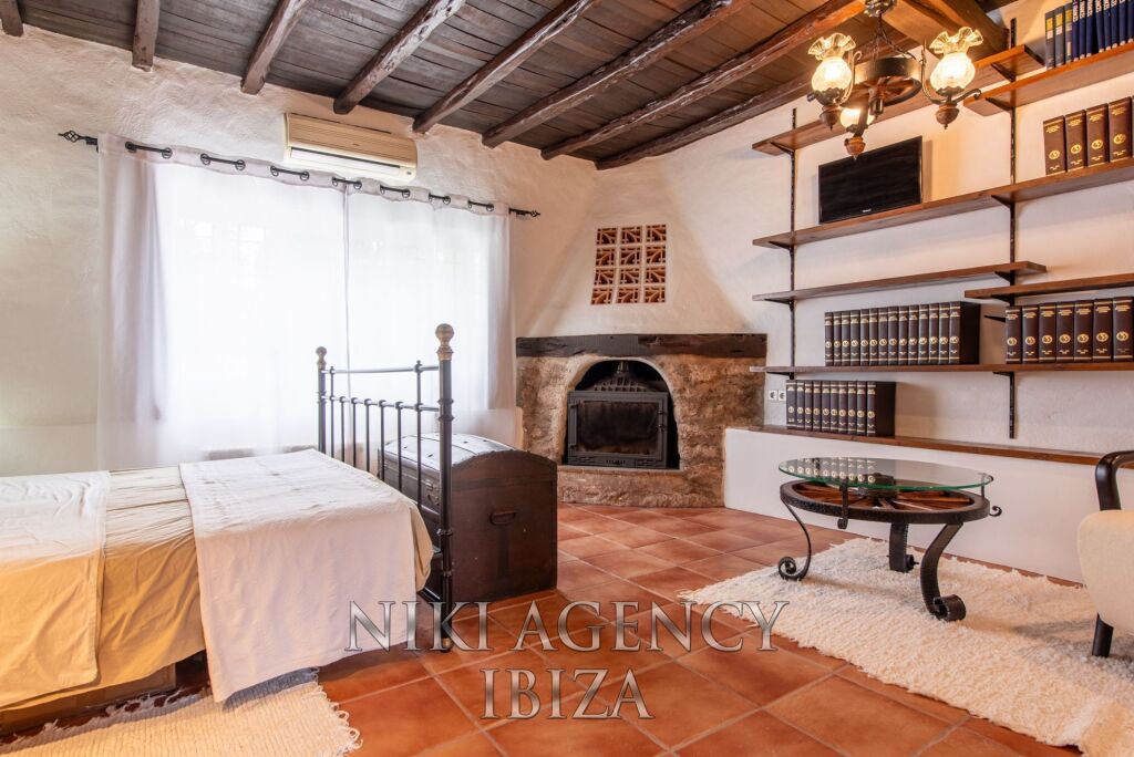 Casa de campo-Masía en Venta en Sant Joan De Labritja Balear - foto 26