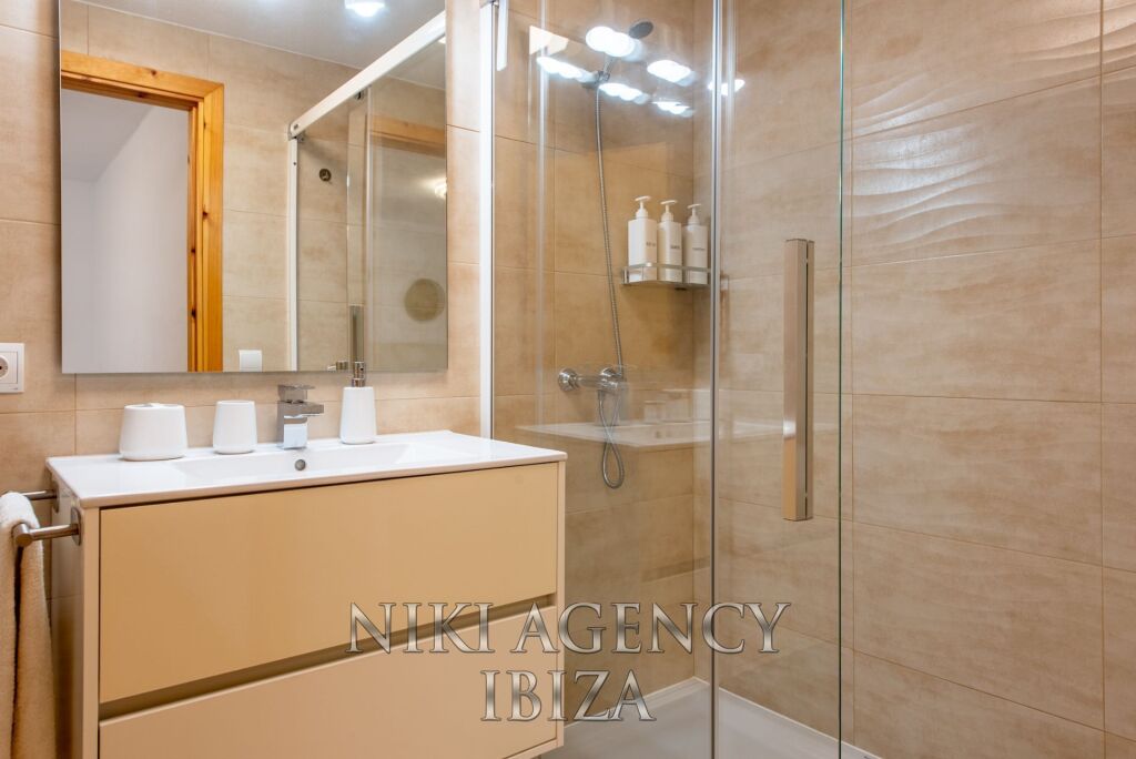 Casa de campo-Masía en Venta en Sant Joan De Labritja Balear - foto 36