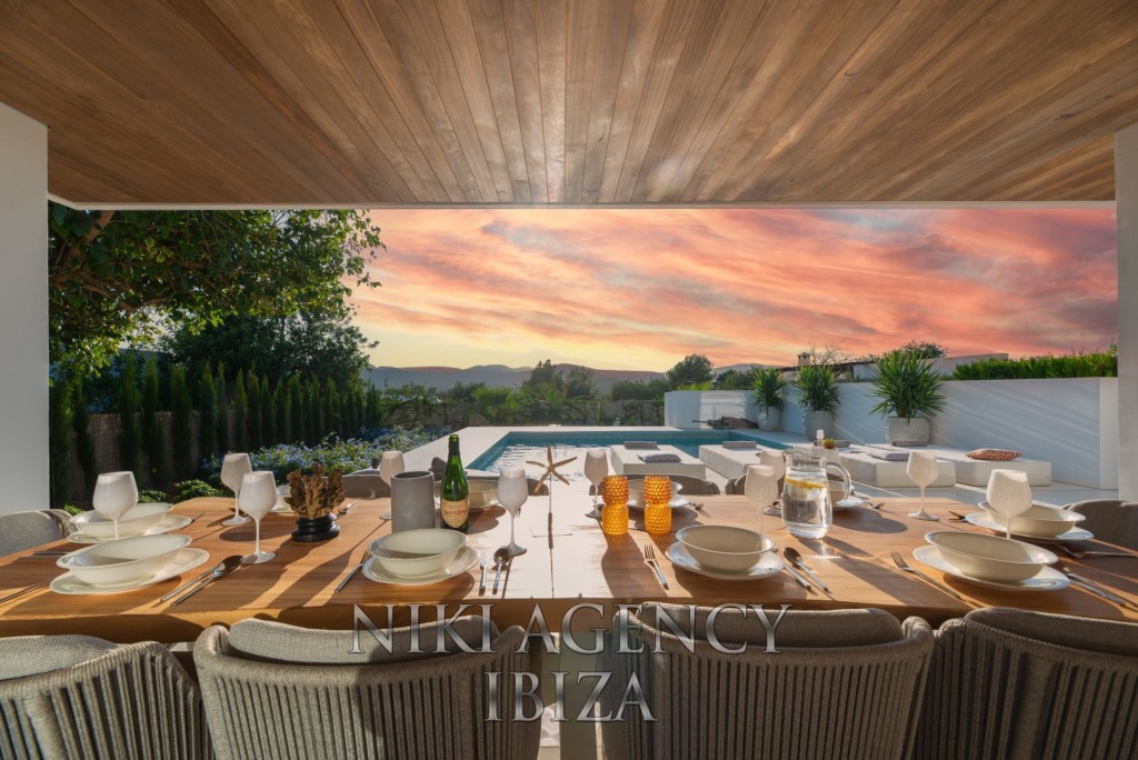 Casa-Chalet en Venta en Santa Eularia Des Riu Baleares - foto 2