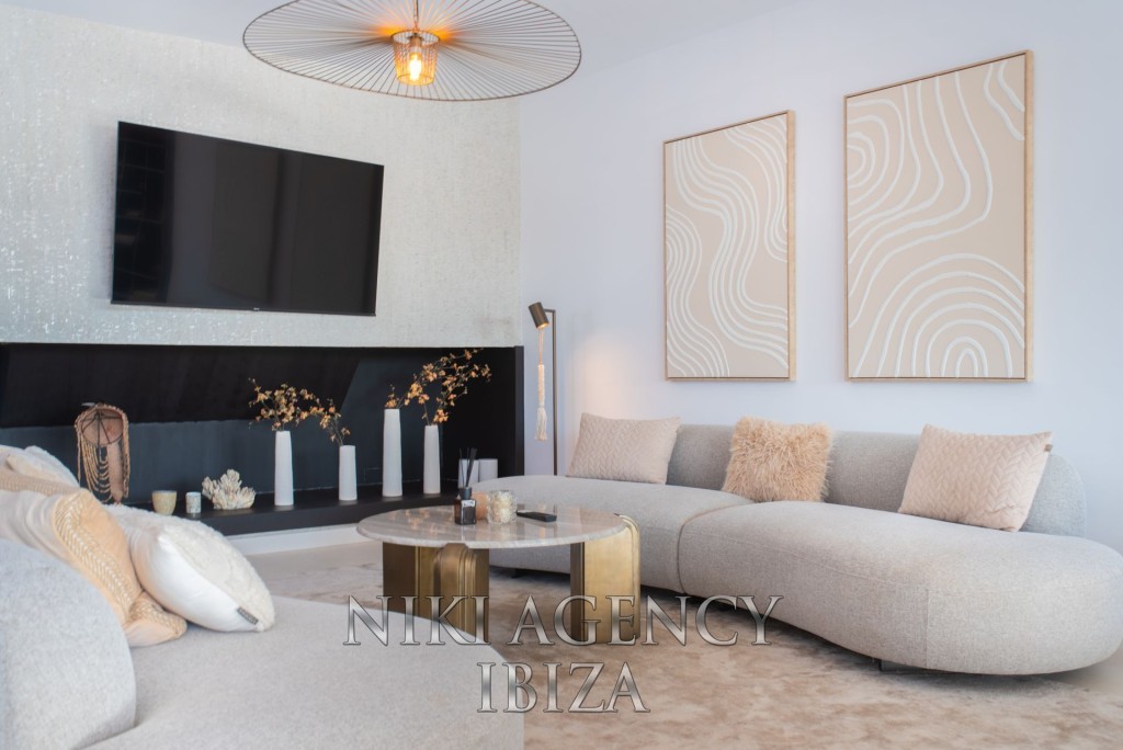 Casa-Chalet en Venta en Santa Eularia Des Riu Baleares - foto 11