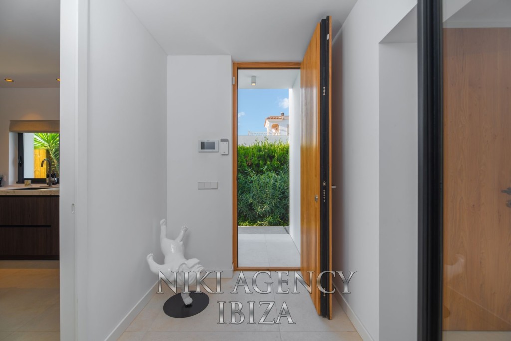 Casa-Chalet en Venta en Santa Eularia Des Riu Baleares - foto 16