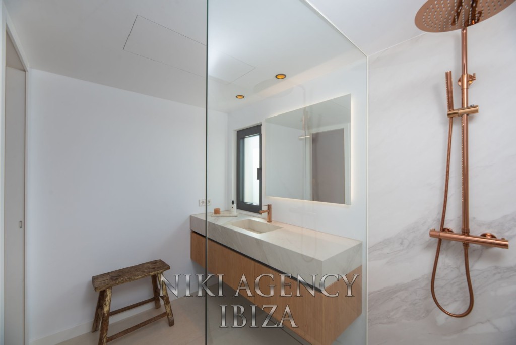Casa-Chalet en Venta en Santa Eularia Des Riu Baleares - foto 20