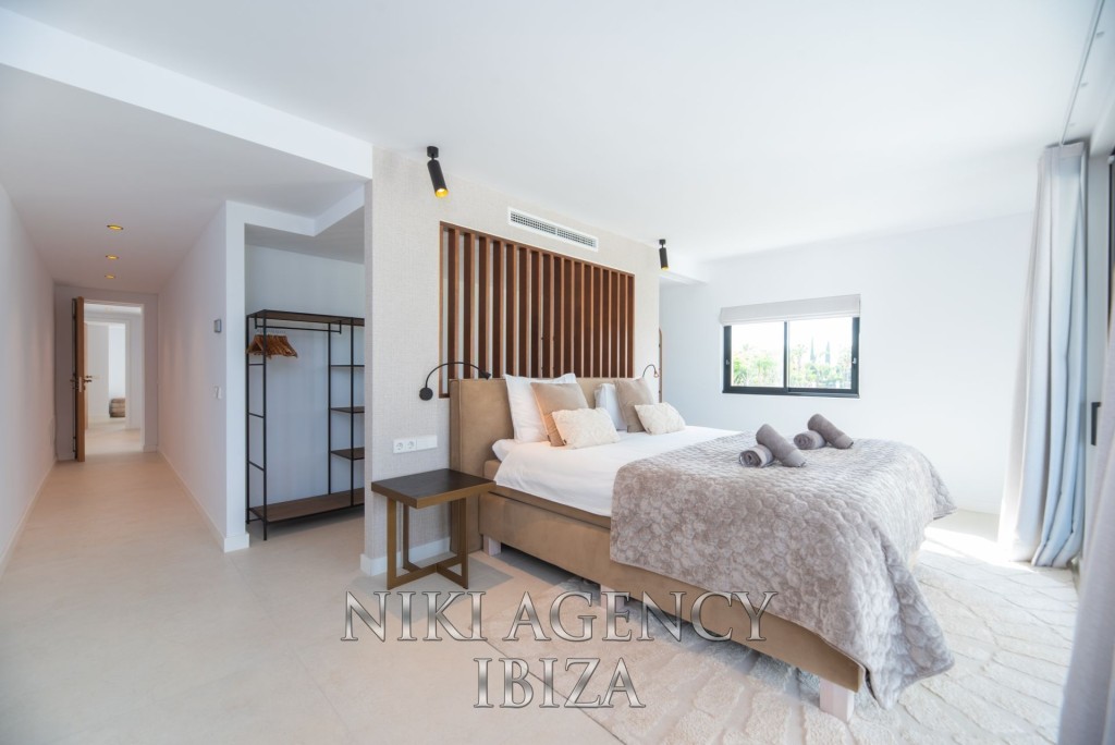 Casa-Chalet en Venta en Santa Eularia Des Riu Baleares - foto 22