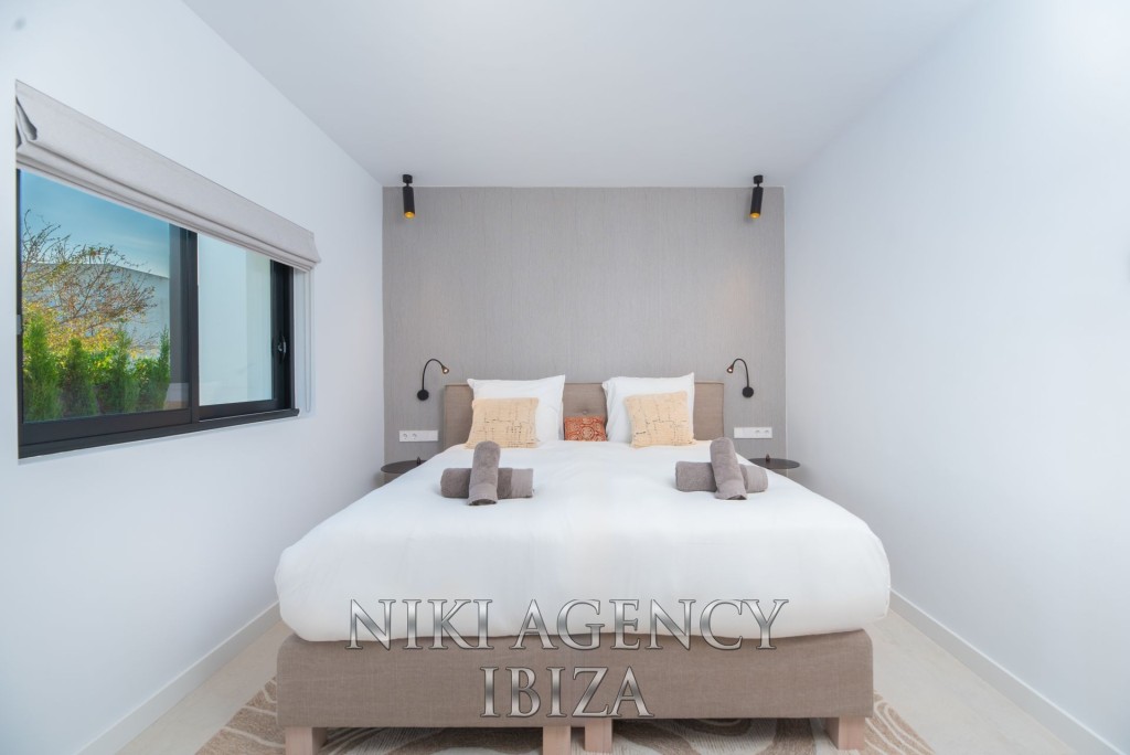 Casa-Chalet en Venta en Santa Eularia Des Riu Baleares - foto 34