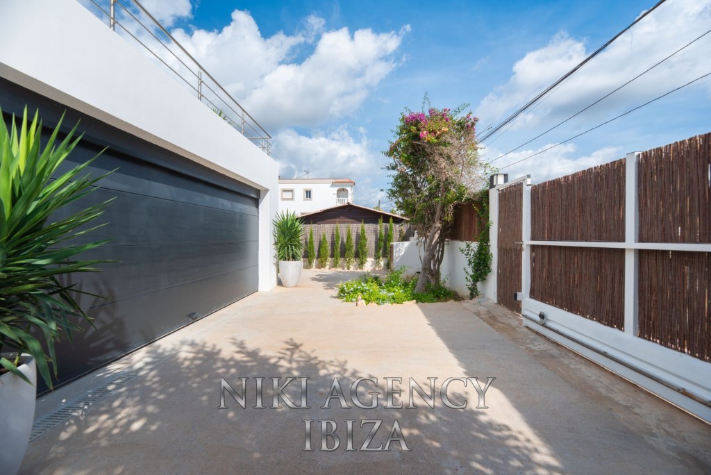 Casa-Chalet en Venta en Santa Eularia Des Riu Baleares - foto 39