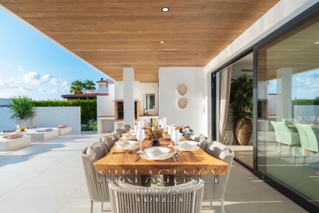 Casa-Chalet en Venta en Santa Eularia Des Riu Baleares - foto 5