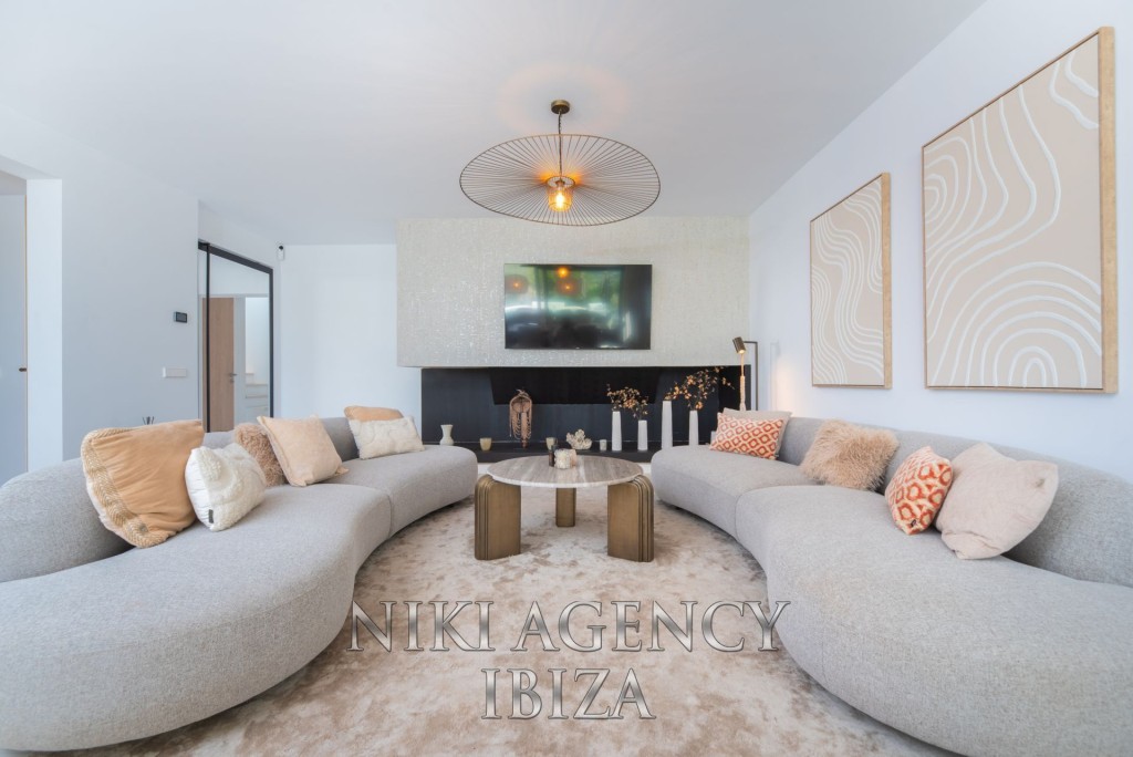 Casa-Chalet en Venta en Santa Eularia Des Riu Baleares - foto 10