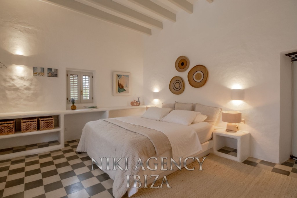 Casa-Chalet en Venta en Santa Eularia Des Riu Baleares - foto 14