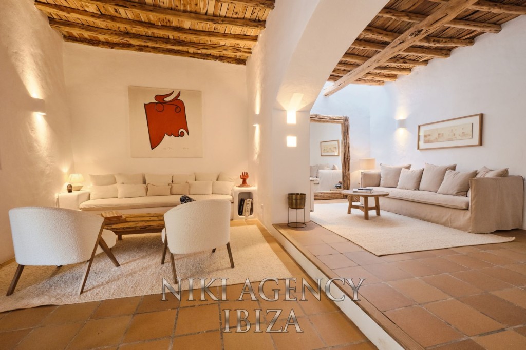 Casa-Chalet en Venta en Santa Eularia Des Riu Baleares - foto 3