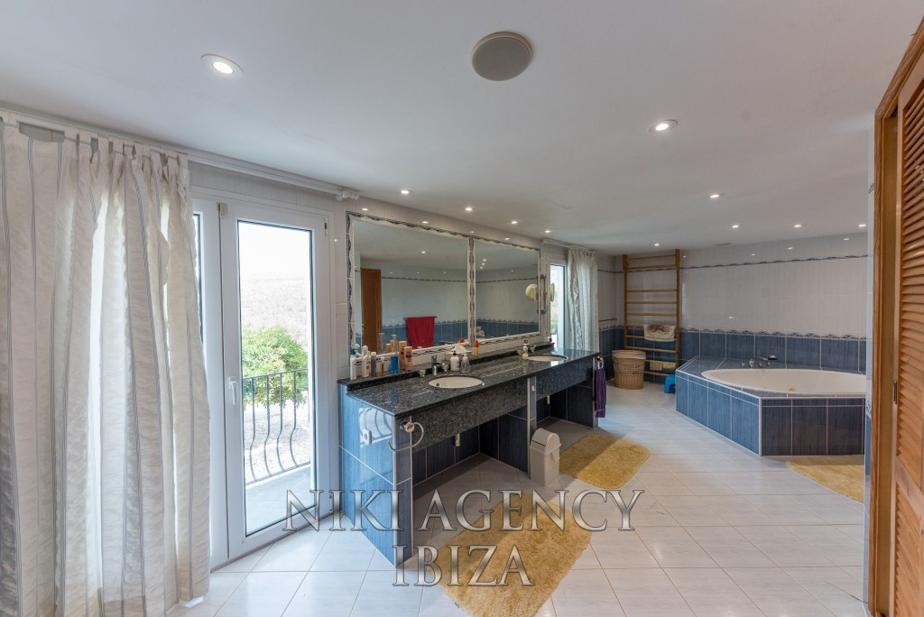 Casa-Chalet en Venta en Sant Josep De Sa Talaia Baleares - foto 14