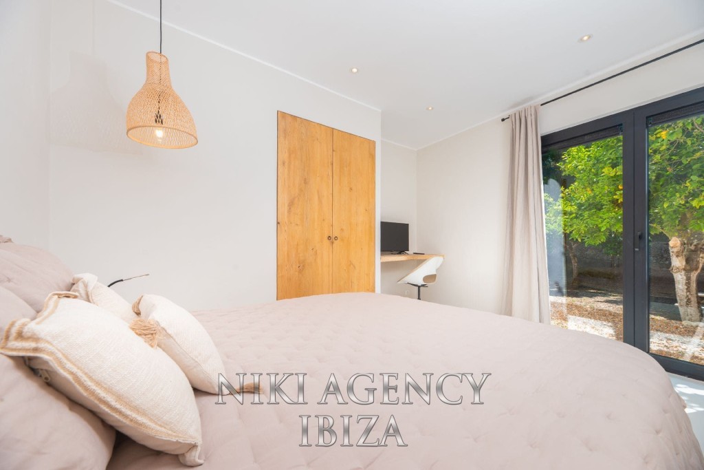 Casa-Chalet en Venta en Santa Eularia Des Riu Baleares - foto 25