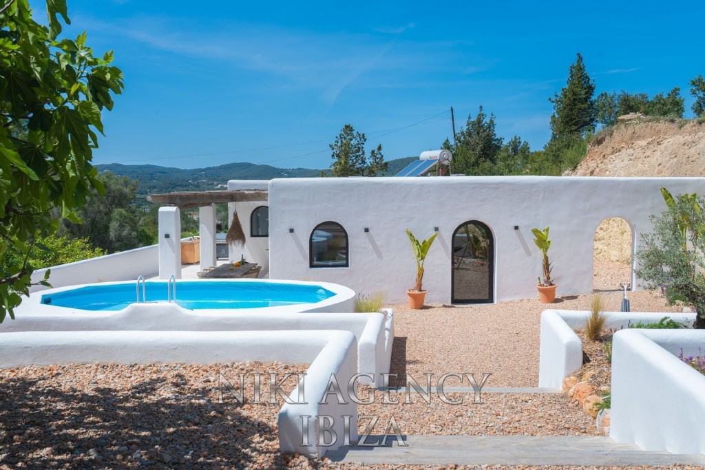 Casa-Chalet en Venta en Santa Eularia Des Riu Baleares - foto 4
