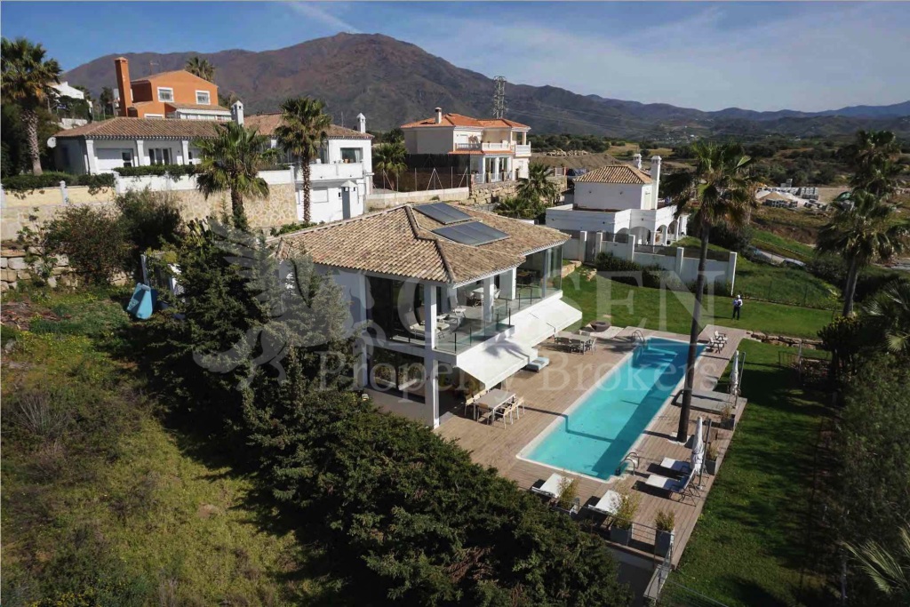 Casa-Chalet en Venta en Estepona Málaga - foto 2