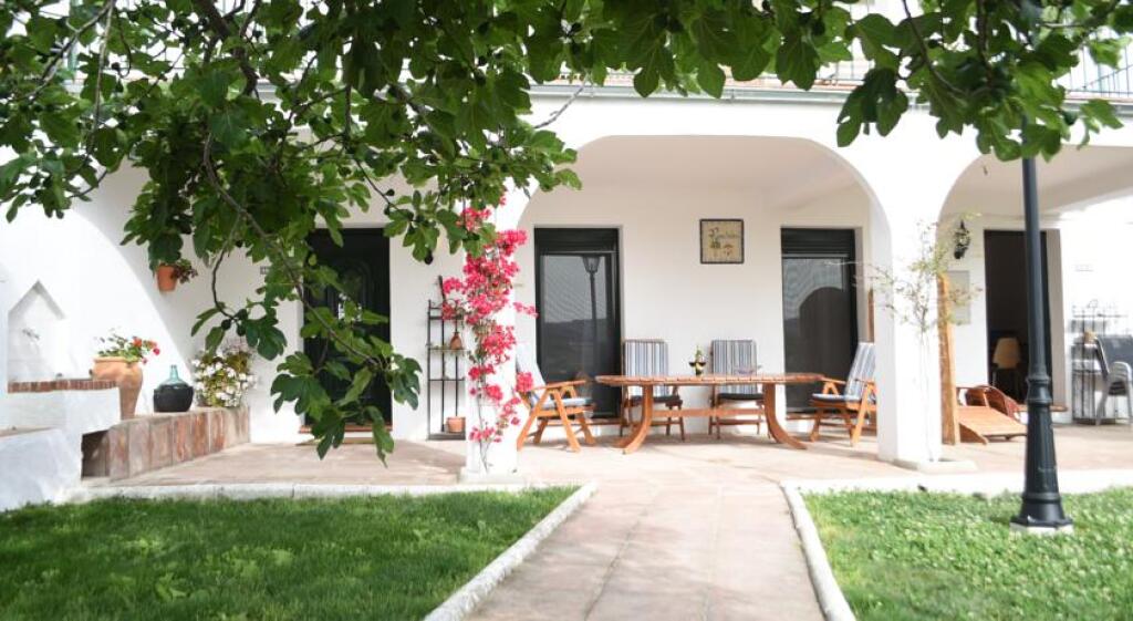 Casa de campo-Masía en Venta en Montecorto Málaga - foto 10