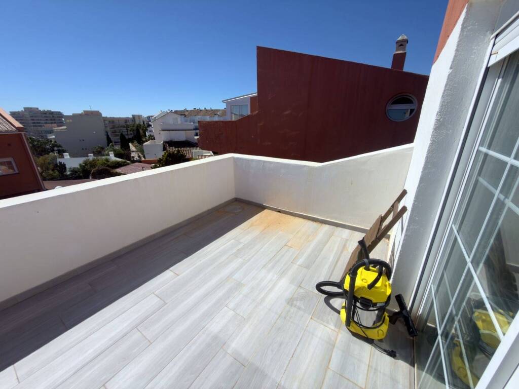 Adosada en Venta en Benalmadena Málaga - foto 6