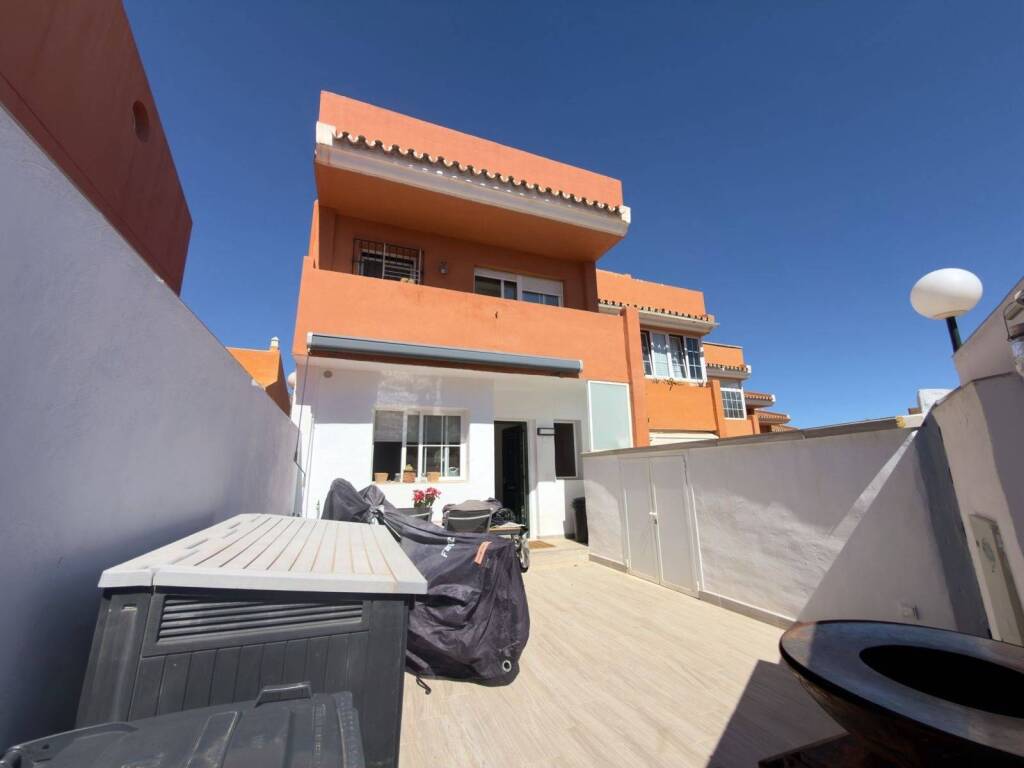 Adosada en Venta en Benalmadena Málaga - foto 7