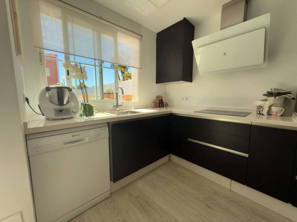 Adosada en Venta en Benalmadena Málaga - foto 9