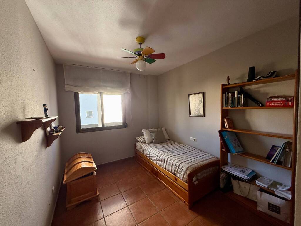 Amplia Vivienda en Pleno Recinto Ferial de Fuengirola - foto 16