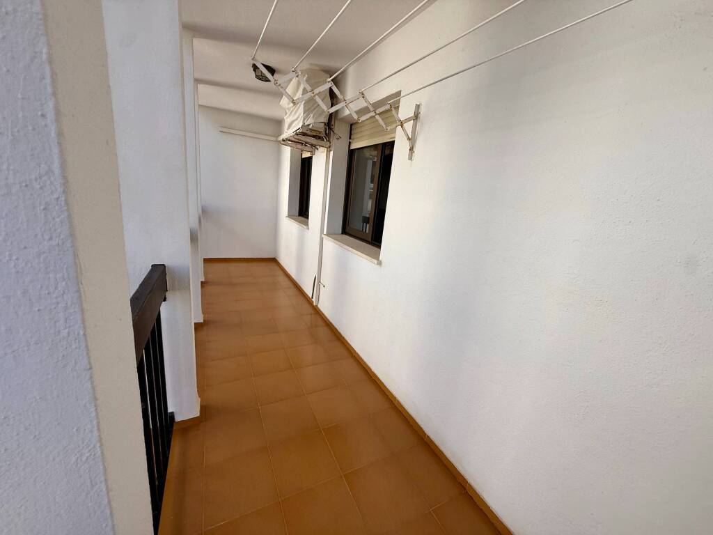Amplia Vivienda en Pleno Recinto Ferial de Fuengirola - foto 29