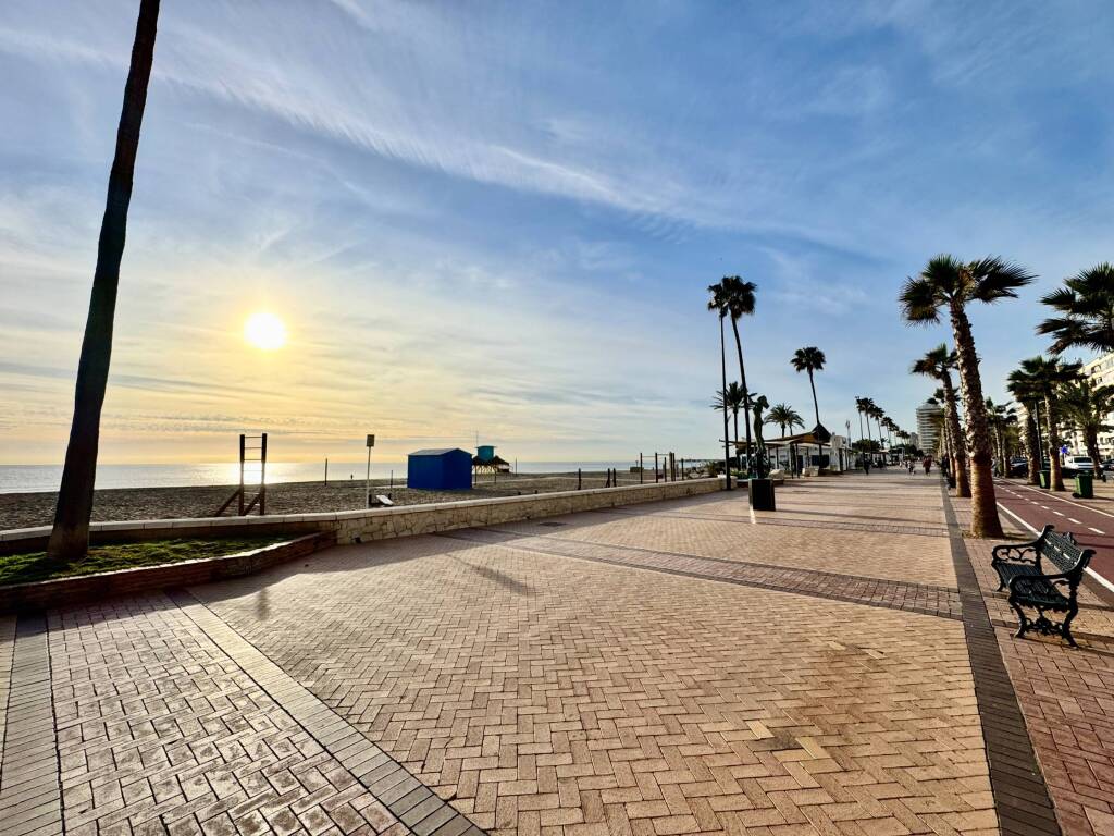 Amplia Vivienda en Pleno Recinto Ferial de Fuengirola - foto 40