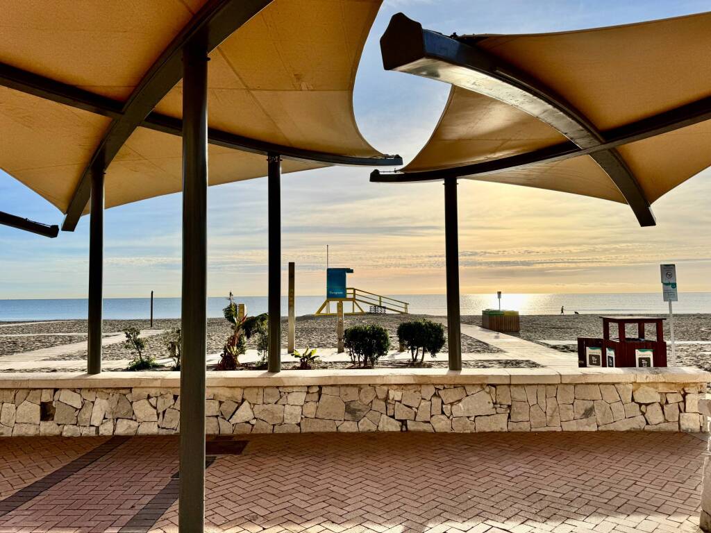 Amplia Vivienda en Pleno Recinto Ferial de Fuengirola - foto 43