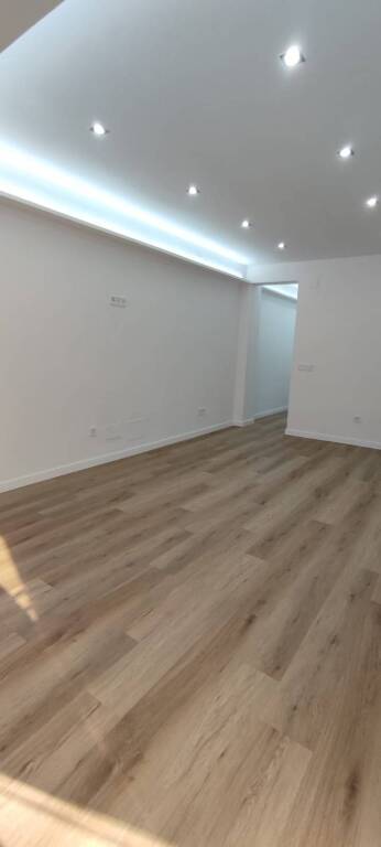 PISO DE 3 DORMITORIOS COMPLETAMENTE NUEVO A UN PASO DEL PUER - foto 8