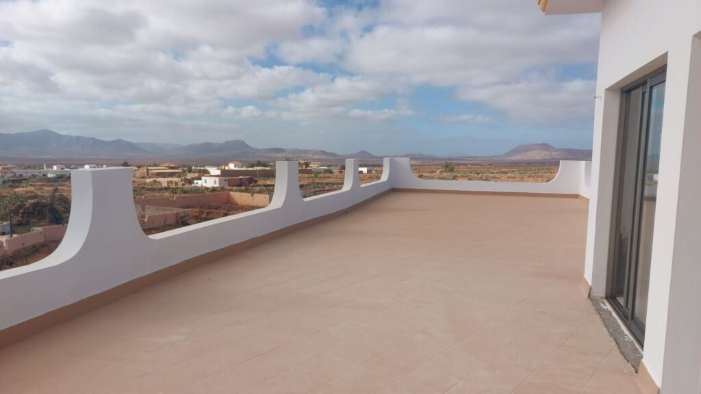 Casa-Chalet en Venta en Tarajalejo Las Palmas - foto 4