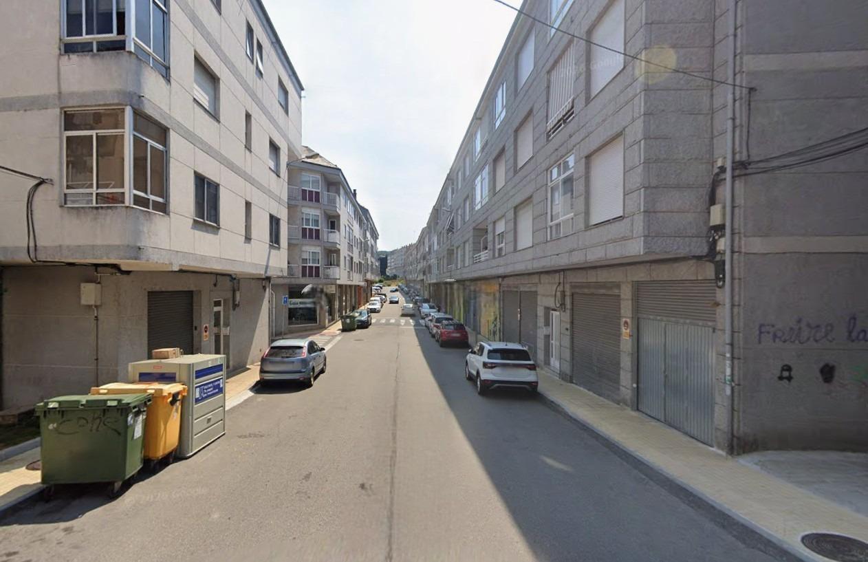 Piso en venta en Barbadás, Ourense. Alquilado. No se Puede V