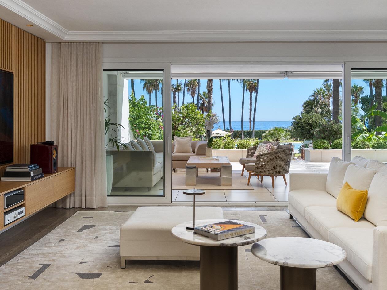 APARTAMENTO DE LUJO EN 1ª LÍNEA DE PLAYA MARBELLA - foto 4