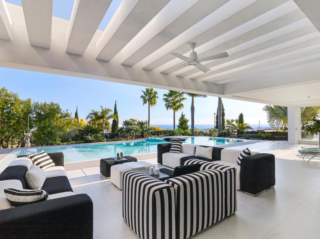 VILLA DE LUJO EN BENAHAVIS CON VISTAS AL MAR - foto 6